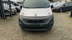 Zilver Gebruikt 2017 Fiat Fiorino MPV | € 7.000 (Eerlijke prijs)