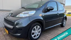 Grijs Gebruikt 2010 Peugeot 107 Hatchback | € 3.495 (Eerlijke prijs)