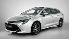 Grijs metallic Gebruikt 2020 Toyota Corolla Executive Stationwagen | € 25.495 (Eerlijke prijs)