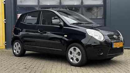 Occasion 2010 Kia Picanto Hatchback | € 1.950 (Eerlijke prijs)
