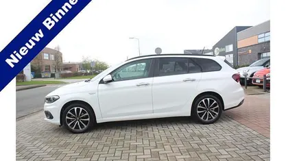 Wit Occasion 2020 Fiat Tipo Lounge Stationwagen | € 15.950 (Eerlijke prijs)