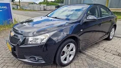 Zwart Gebruikt 2010 Chevrolet Cruze LT Sedan | € 2.999 (Eerlijke prijs)