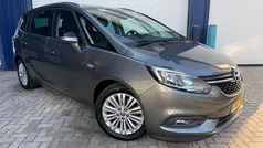 Grijs (metallic) Gebruikt 2017 Opel Zafira Edition MPV | € 14.995 (Eerlijke prijs)