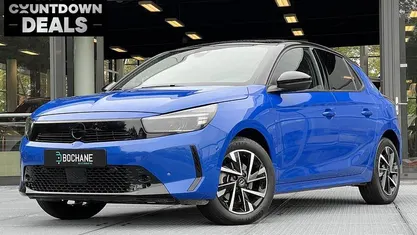 Blauw Gebruikt 2024 Opel Corsa Hatchback | € 20.785 (Eerlijke prijs)