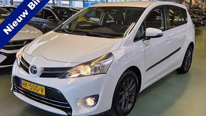 Occasion 2015 Toyota Verso MPV | € 16.950 (Eerlijke prijs)