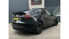 Zwart Gebruikt 2024 Tesla Model Y Long Range SUV | € 44.999 (Eerlijke prijs)