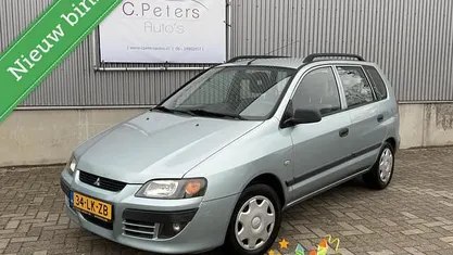 Grijs (metallic) Gebruikt 2003 Mitsubishi Space Star MPV | € 1.750 (Eerlijke prijs)