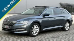 Grijs Gebruikt 2020 Skoda Superb Stationwagen | € 26.795 (Eerlijke prijs)