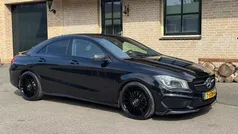 Zwart Gebruikt 2013 Mercedes CLA250 AMG Sedan | € 17.450 (Eerlijke prijs)