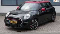 Groen Gebruikt 2017 Mini John Cooper Works Hatchback | € 23.450 (Eerlijke prijs)