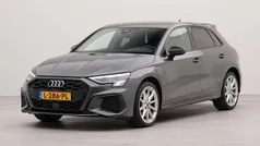 Grijs Gebruikt 2021 Audi A3 Sportback e-tron Competition Sedan | € 32.900 (Eerlijke prijs)