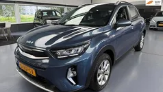Blauw Gebruikt 2023 Kia Stonic SUV | € 17.950 (Super prijs)