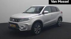 Gebruikt 2022 Suzuki Vitara SUV | € 25.995 (Eerlijke prijs)