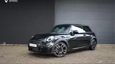 Gebruikt 2023 Mini Cooper S Hatchback | € 34.880 (Eerlijke prijs)