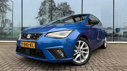 Blauw Occasion 2022 Seat Ibiza Sport Hatchback | € 20.490 (Eerlijke prijs)