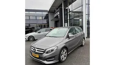 Gebruikt 2017 Mercedes B180 Ambition MPV | € 17.950 (Eerlijke prijs)