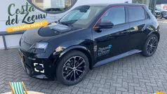 Gebruikt 2025 Renault R5 Iconic Hatchback | € 35.940 (Eerlijke prijs)