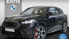 Zwart, metallic lak Gebruikt 2025 BMW iX2 M Sport SUV | € 59.950 (Eerlijke prijs)