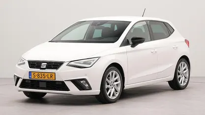 Gebruikt 2023 Seat Ibiza Business Hatchback | € 18.900 (Eerlijke prijs)
