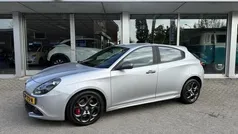 Grijs Gebruikt 2018 Alfa Romeo Giulietta Super Hatchback | € 13.950 (Eerlijke prijs)