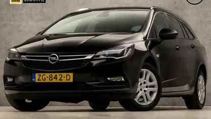 Zwart Gebruikt 2019 Opel Astra Sport Stationwagen | € 10.945 (Goede deal)