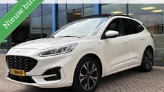 Wit Gebruikt 2021 Ford Kuga ST-Line X SUV | € 25.900 (Eerlijke prijs)