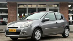 Grijs Gebruikt 2011 Renault Clio R.S. Collection Hatchback | € 2.950 (Eerlijke prijs)