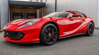 Rood Gebruikt 2020 Ferrari 812 Coupé | € 362.950 (Goede deal)