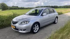 Grijs Gebruikt 2006 Mazda 3 Touring Hatchback | € 1.399 (Eerlijke prijs)