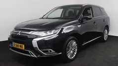 Gebruikt 2021 Mitsubishi Outlander SUV | € 25.740 (Eerlijke prijs)