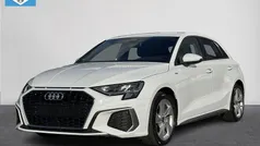 Wit Gebruikt 2024 Audi A3 Sportback S-Line Hatchback | € 28.890 (Super prijs)