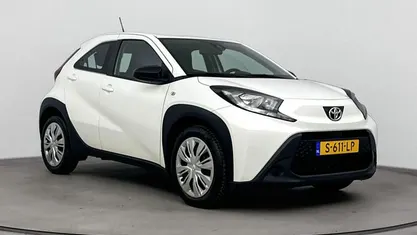 Occasion 2023 Toyota Aygo X Play SUV | € 16.499 (Goede deal)