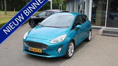Blauw Gebruikt 2018 Ford Fiesta Titanium Hatchback | € 12.450 (Eerlijke prijs)