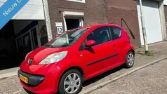 Gebruikt 2005 Peugeot 107 Hatchback | € 1.849 (Eerlijke prijs)