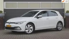 Gebruikt 2021 VW Golf VIII Style Hatchback | € 22.400 (Goede deal)