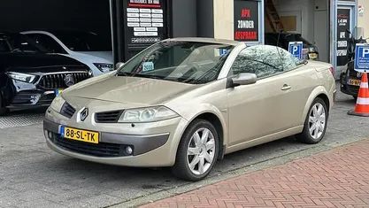 Beige Occasion 2006 Renault Mégane Cabriolet Cabriolet | € 750 (Super prijs)