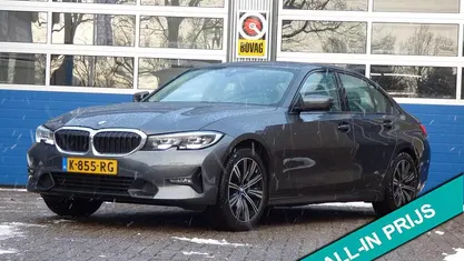 Gebruikt 2021 BMW 320 Executive Sedan | € 27.449 (Eerlijke prijs)