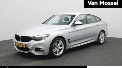 Grijs Gebruikt 2020 BMW 320 Executive Hatchback | € 24.400 (Super prijs)