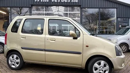 Gebruikt 2005 Opel Agila Hatchback | € 1.250 (Eerlijke prijs)