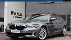 Grijs Gebruikt 2021 BMW 520 Luxury Line Sedan | € 36.750 (Eerlijke prijs)