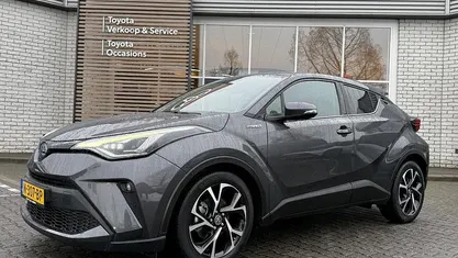 Occasion 2021 Toyota C-HR Style SUV | € 22.700 (Eerlijke prijs)
