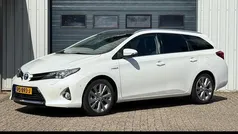 Gebruikt 2013 Toyota Auris Touring Sports Executive Stationwagen | € 8.950 (Goede deal)