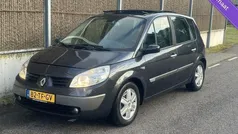 Grijs Gebruikt 2006 Renault Scénic II Business MPV | € 1.350 (Eerlijke prijs)