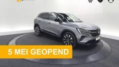 Grijs Gebruikt 2024 Renault Austral Techno SUV | € 35.900 (Eerlijke prijs)