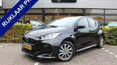 Gebruikt 2023 Toyota Yaris Hybrid Hatchback | € 22.950 (Eerlijke prijs)