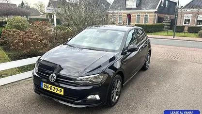 Zwart Gebruikt 2018 VW Polo Comfortline Hatchback | € 14.950 (Eerlijke prijs)