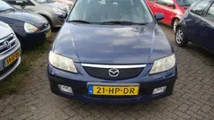 Blauw Gebruikt 2001 Mazda 323 Exclusive Sedan | € 1.750 (Eerlijke prijs)
