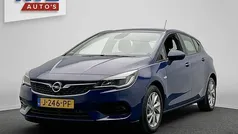 Blauw Gebruikt 2020 Opel Astra Edition Hatchback | € 11.900 (Eerlijke prijs)