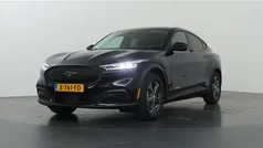 Gebruikt 2023 Ford Mustang Mach-E SUV | € 34.730 (Eerlijke prijs)