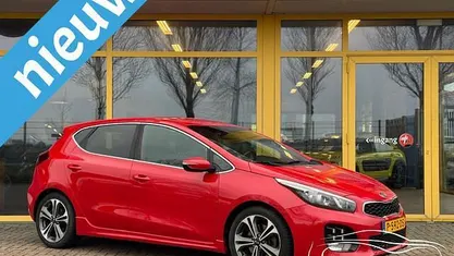 Occasion Kia Ceed 120 PK (88 kW) 2015 Rood Hatchback